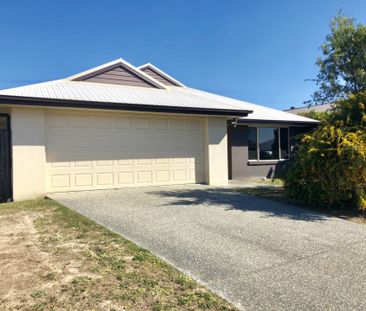 Ideal Family Home - Photo 4