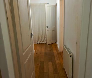 Ivanhoe Cresent - Photo 6