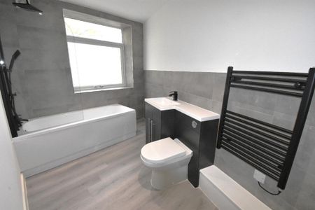 1 bedroom duplex to rent - Photo 2