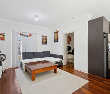 4/250 York Street, Subiaco WA 6008 - Photo 2