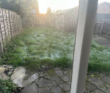 3 bedroom house on Caludon Park, Coventry, CV2 5EH - Photo 6