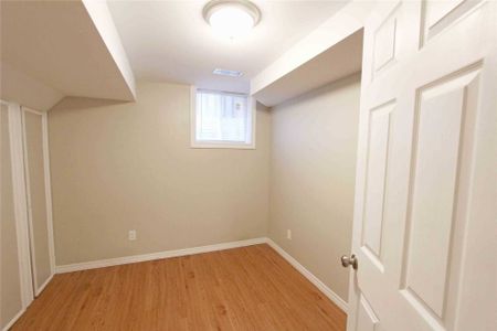 For Lease - 80 Hadden Crescent Unit# Lower, Barrie, Ontario - Photo 2