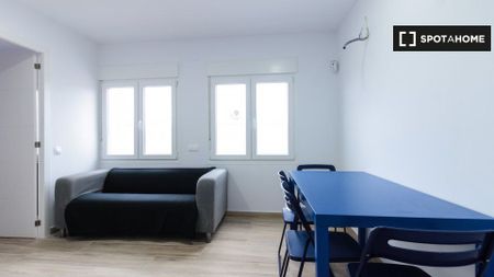 Piso de alquiler en La Torrassa - Photo 3