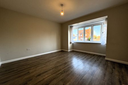 Kingsland Close - Photo 2