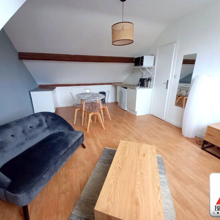 Appartement Nantes 2 pièce(s) 31.81 m2 MEUBLÉ - Photo 1