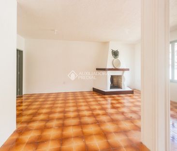 Casa com 2 quartos e 220m² para alugar em Jardim Sabará, Porto Alegre. - Foto 4
