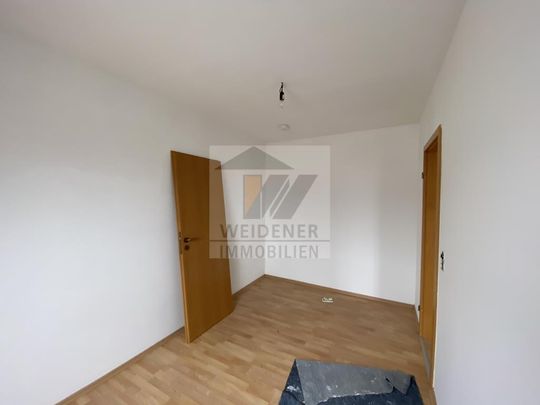 2 Zimmer DG Wohnung mit Dusche nahe der Innenstadt und dem HBF - Foto 1