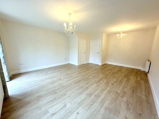 Portcullis Drive, Wallingford - Photo 1