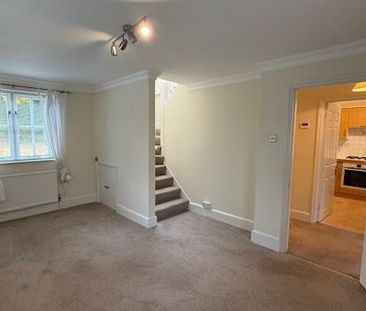 Hillier Road, Guildford - 2 bedrooms Property for lettings - Seymours - Photo 1