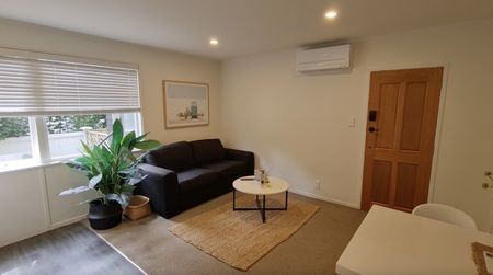 Wonderful Herne Bay 1-Bedroom Unit – Fully Furnished - Photo 2