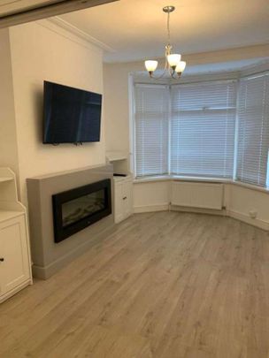 Ivydale Road, Mossley Hill, Liverpool, Merseyside, L18 - Photo 1