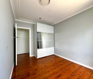 House for Rent in Peakhurst! - Photo 3