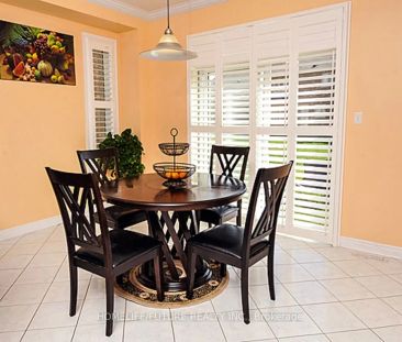 33 Silkgrove Terrace #Main & 2nd Floor - Photo 4