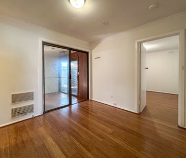 22 Culshaw Avenue, Clayton South VIC 3169 - House For Rent | Domain - Photo 4