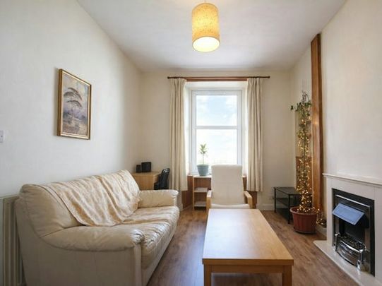 Albion Road, Flat 14, Easter Road, EH7, Edinburgh - Photo 1