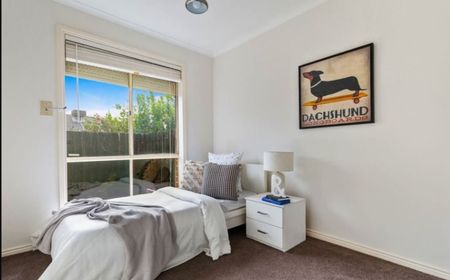 1A Jensen Street, Hadfield VIC 3046 - Photo 5