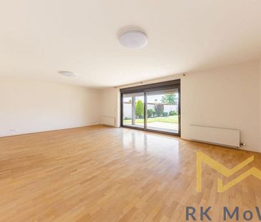 Pronájem domu 240 m² s pozemkem 550 m² - Photo 1