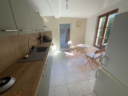 Location Appartement 3 pièces 71m² BOURGES 18000 - Photo 4