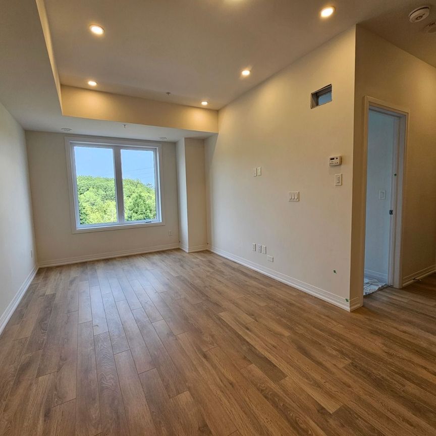 For Lease - 2635 William Jackson Drive Unit# 808, Pickering, Ontario - Photo 1