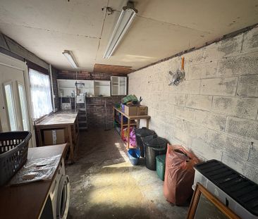 Clos Y Nant, Gorseinon, Swansea, SA4 4ZQ - Photo 5