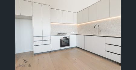 Modern Living in the Heart of Caulfield South - Photo 3