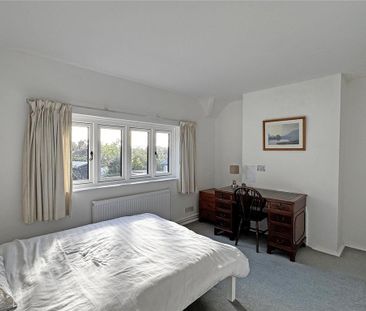 3 bedroom semi-detached house to rent - Photo 5