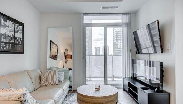 For Lease - 30 ordnance Street Unit# 1705, Toronto, Ontario - Photo 1