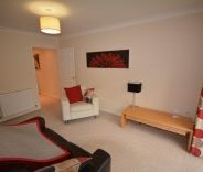 2 bed House - End Terrace for Rent - Photo 1