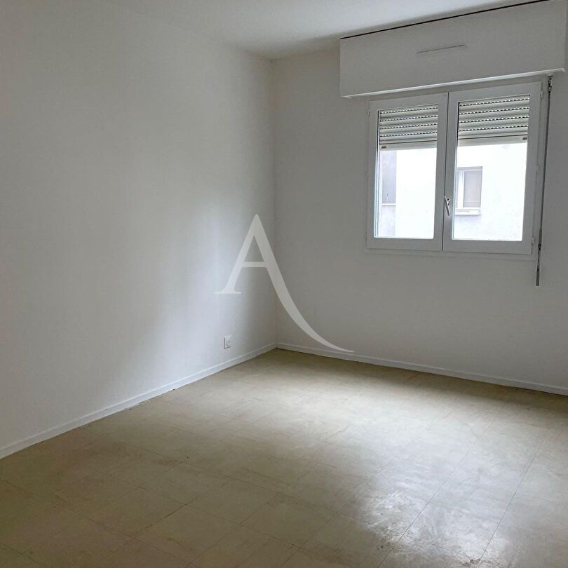 Location Appartement 2 pièces 56m² - Photo 1