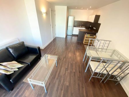 1 bedroom flat to rent - Photo 3