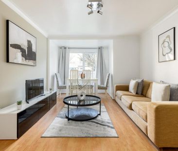 2 bedroom ground floor flat to rent - Photo 1