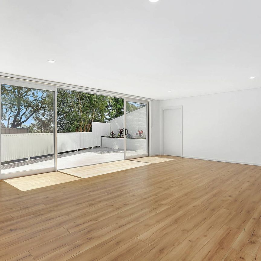 Designer Townhouse - Photo 1