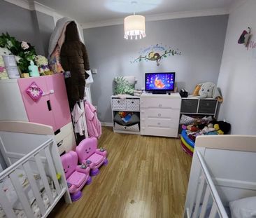 3 Bed Flat, Wellow Close, SO18 - Photo 4