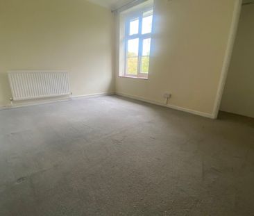 Stanborough Green, WELWYN GARDEN CITY - Photo 2