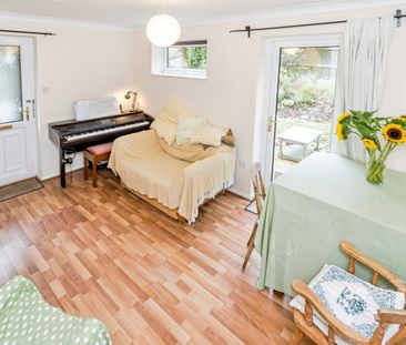 1 bedroom house to rent - Photo 1