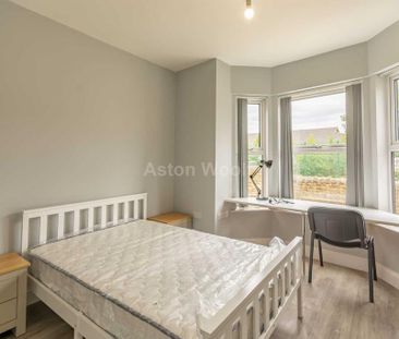 2 bedroom semi-detached house to rent - Photo 4