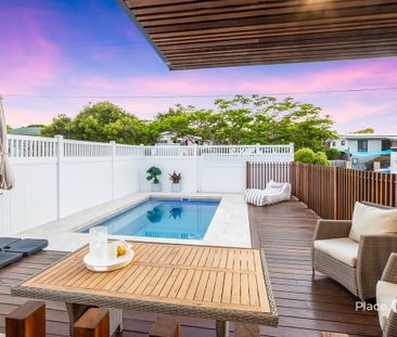 Renovated Character-Filled Home WITH POOL! - Photo 1