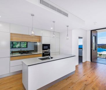 Modern Apartment with Spectacular Water & District Views - Photo 6