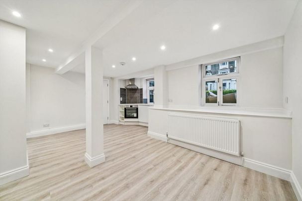 2 bedroom flat to rent - Photo 1