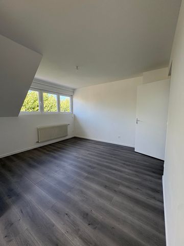 Location Appartement 3 pièces 62m² COUDEKERQUE BRANCHE 59210 - Photo 2