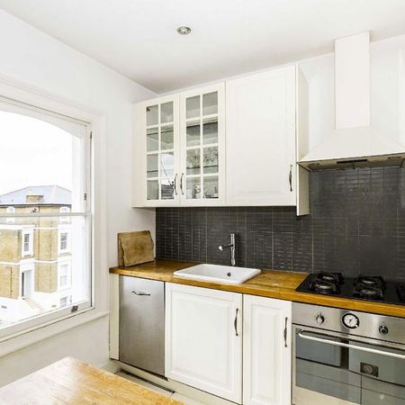 2 bedroom flat to rent - Photo 3