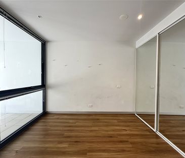 1311/555 Flinders Street - Photo 3