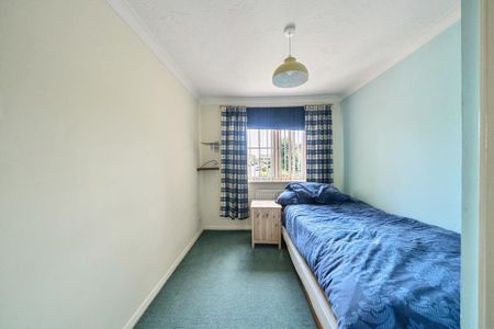 3 bedroom detached house to rent - Photo 5