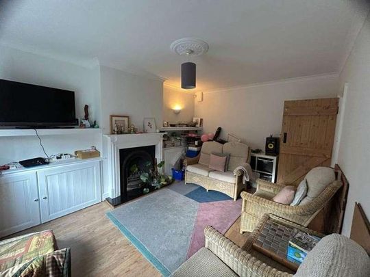 Cross Way, Harpenden, Hertfordshire, AL5 - Photo 1