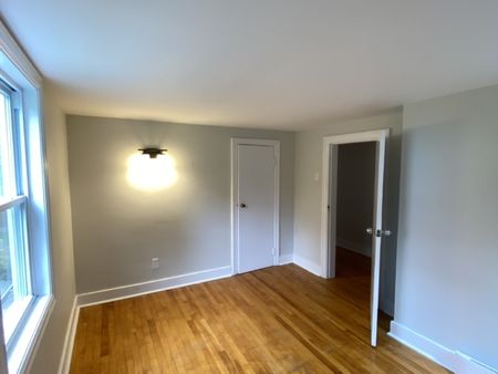 Spacious 3-Bed, 1-Bath Home with Basement Storage & Gardens | 3224 Devonshire Ave, North End Halifax | $2995 Available Now - Photo 5