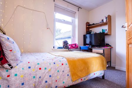 Unbeatable location! - Photo 4