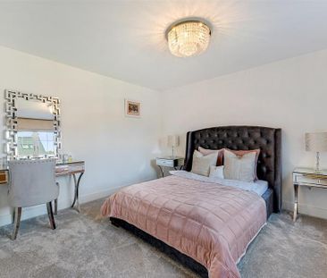 4 bedroom detached house to rent - Photo 1
