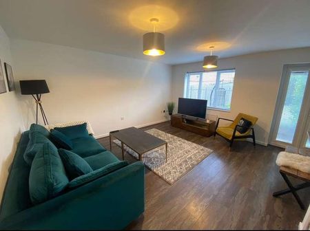 Viscount Close, Shiremoor, Newcastle Upon Tyne, NE27 - Photo 2