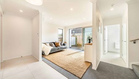 Central 3 Bedroom apartment - Photo 3