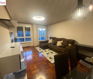 Piso de alquiler en Reyes Católicos - Photo 1